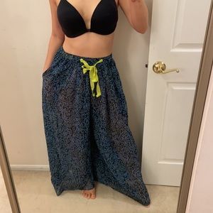 Free people very wide pants. Xs